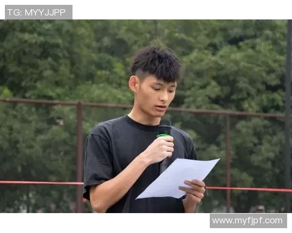 小七篮球主播带你领略篮球魅力与精彩赛事分析的全新视角